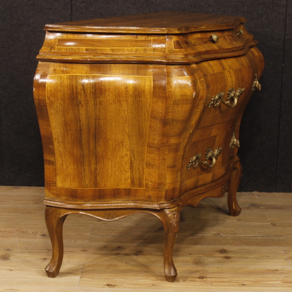 Venetian Dresser In Walnut And Maple Wood For Sale Antiques Com