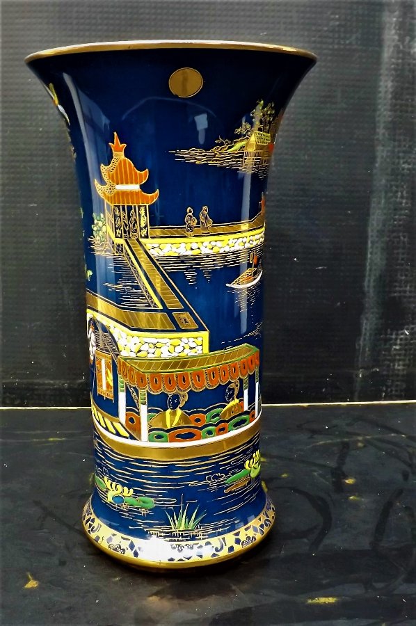 Carlton Ware Vase Superb Handpainted With Chinese Scene S For Sale