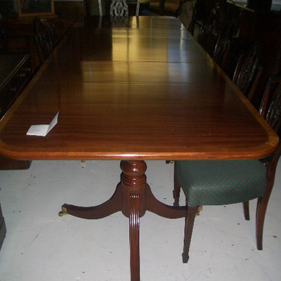 Dining Sets  Sale on Mahogany Dining Table For Sale   Antiques Com   Classifieds