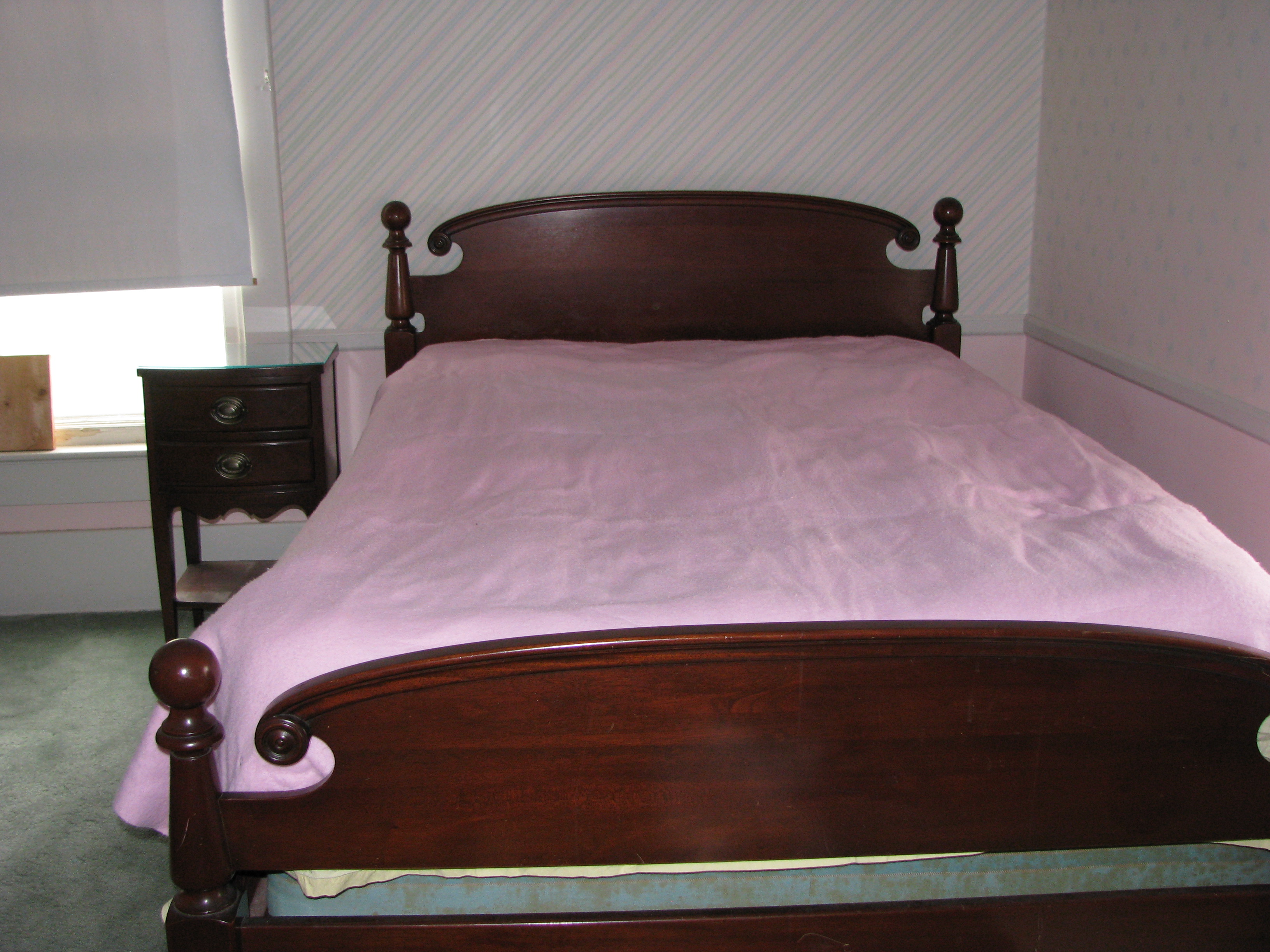 solid mahogany bedroom furniture set