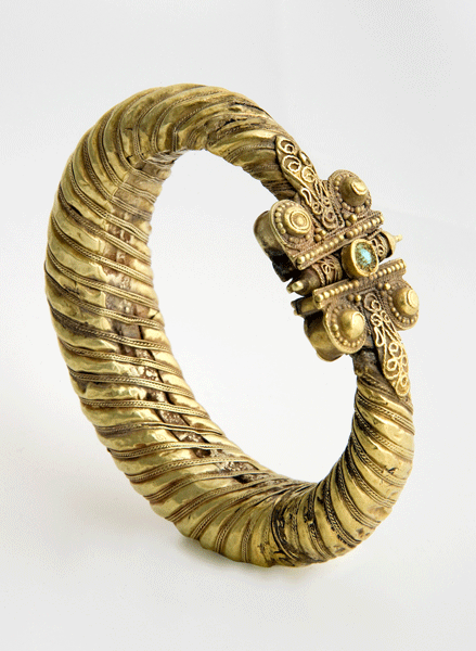 Gold Seljuk Bracelet with Turquoise Inlay - AD.114 For Sale | Antiques ...